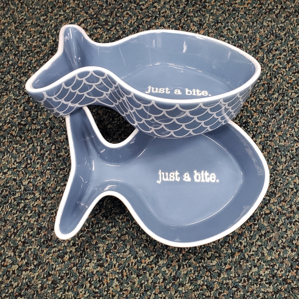 Whisker City Ceramic Blue Fish Cat Bowl 2pc set - Picture 1 of 2
